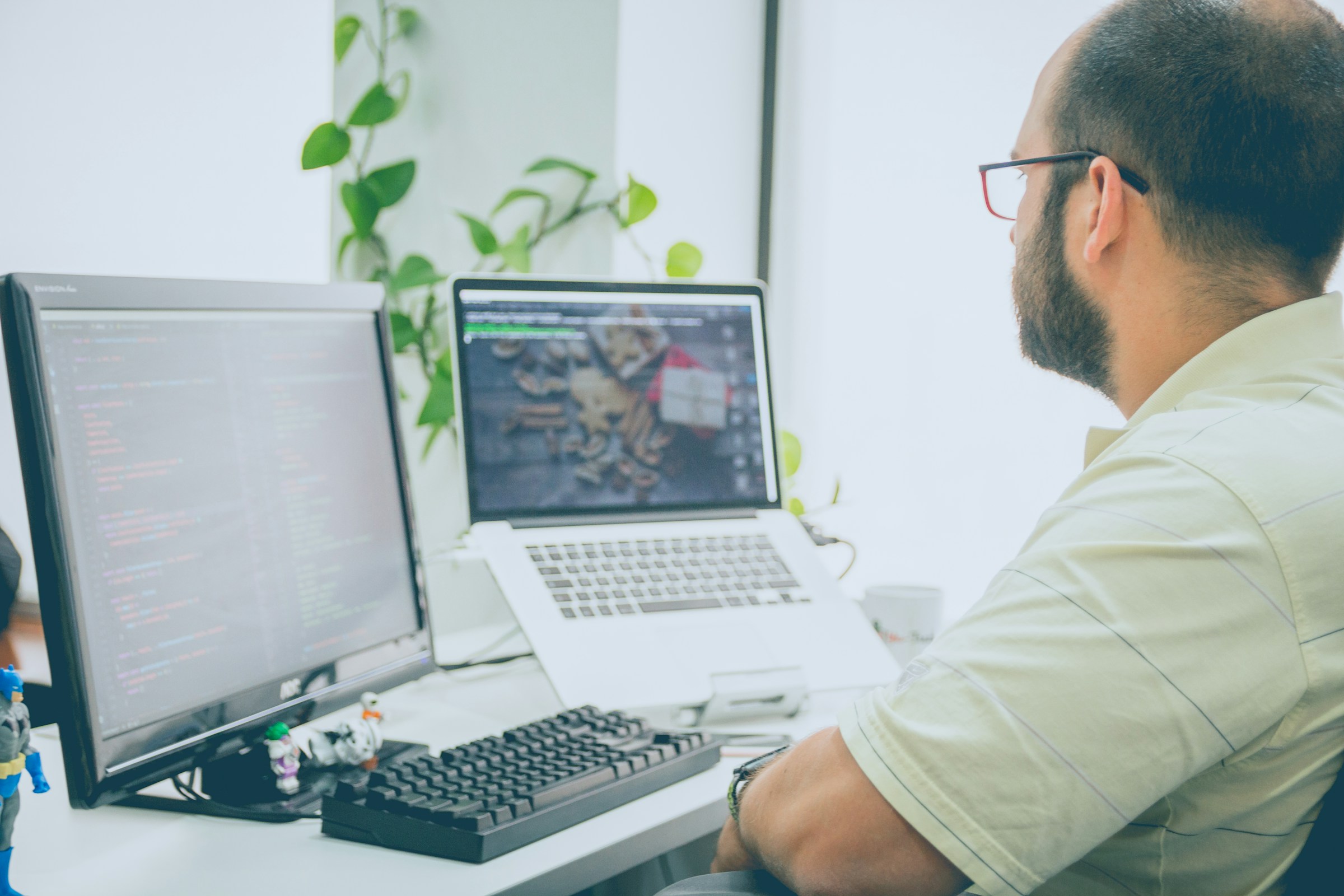 engineer making plans - Data Classification Tools