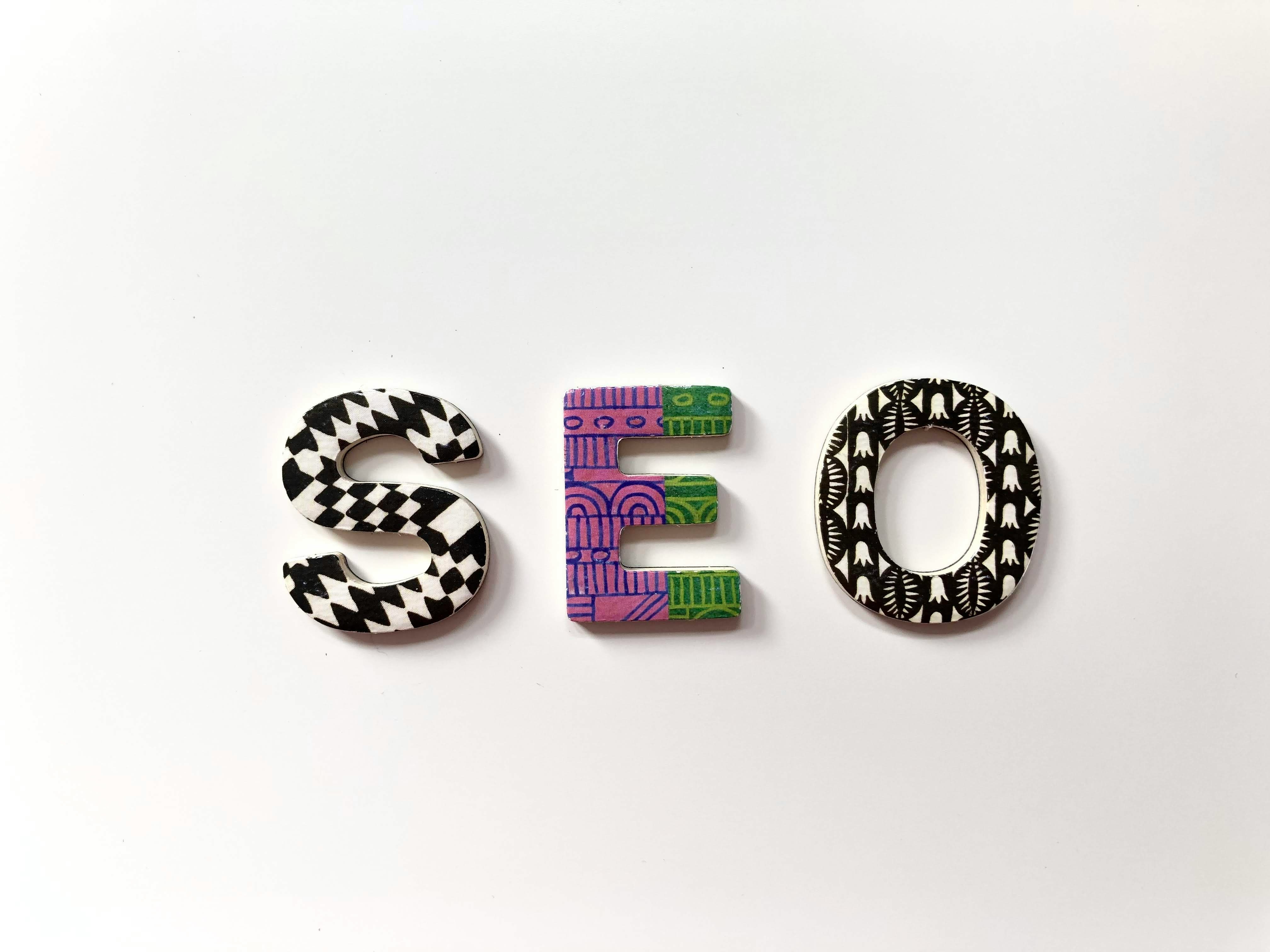 SEO with colorful contrast - how to use chatgpt for seo