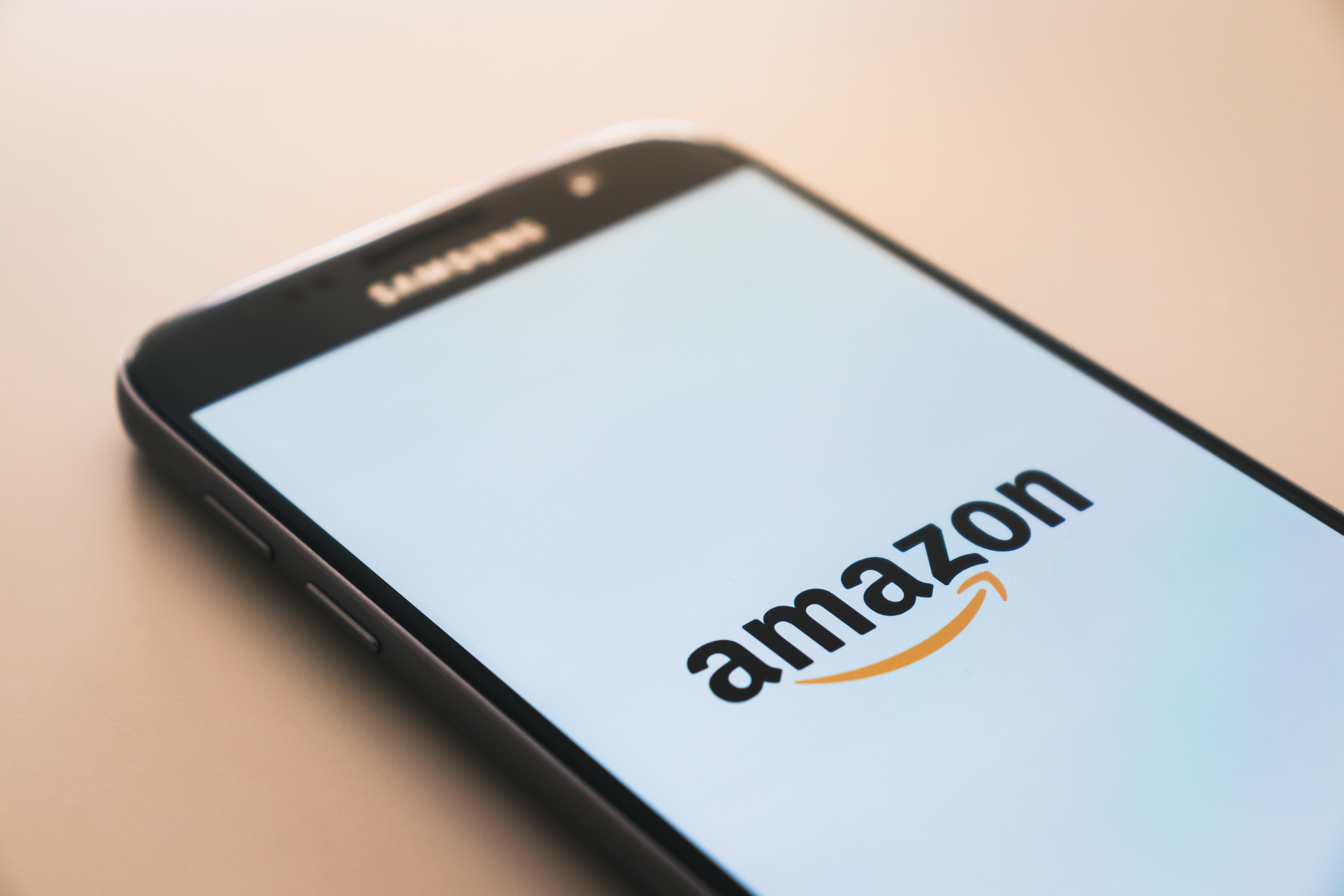 amazon app on a mobile - amazon review sentiment analysis