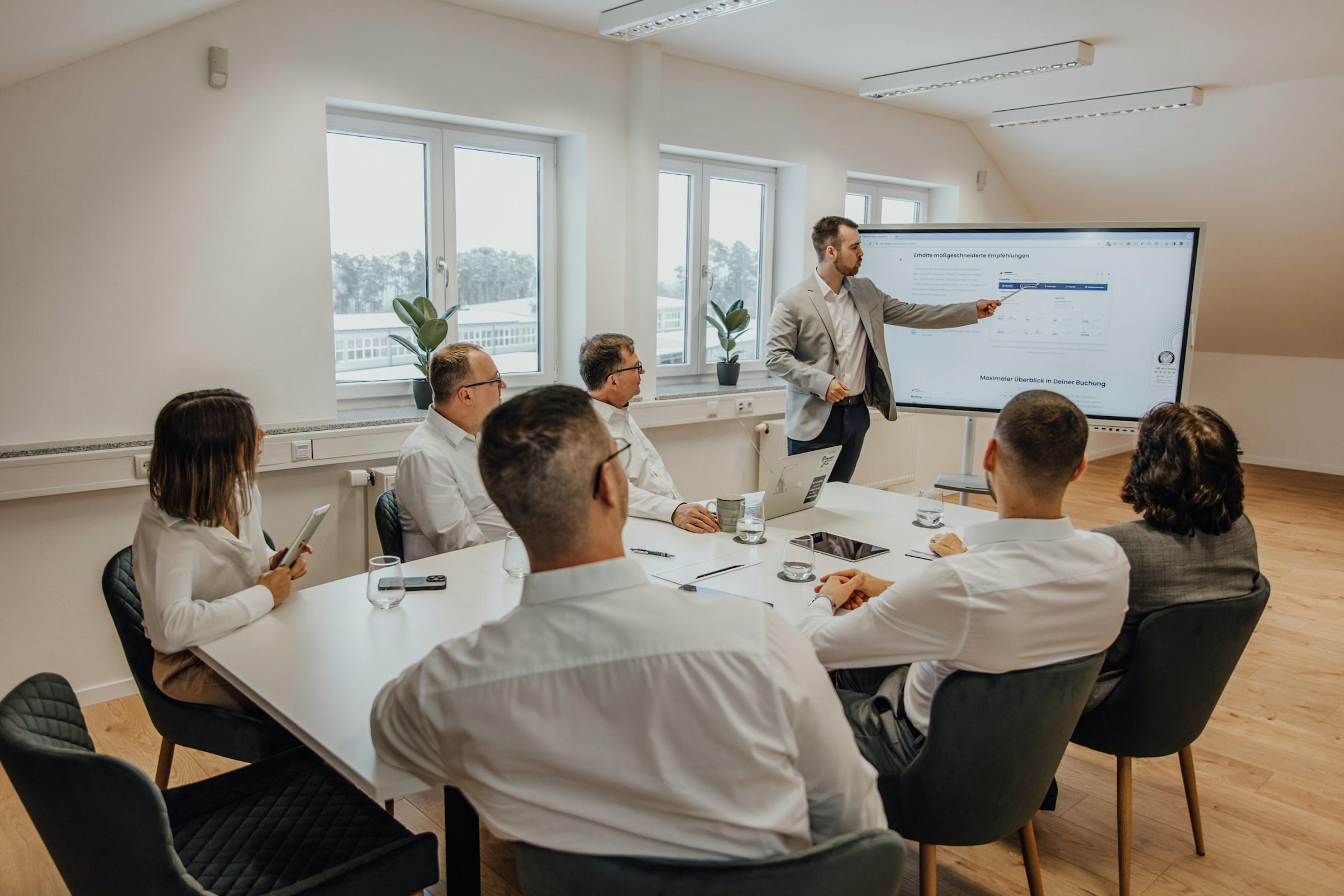 man giving a presentation - Marketing Automation Process Flow